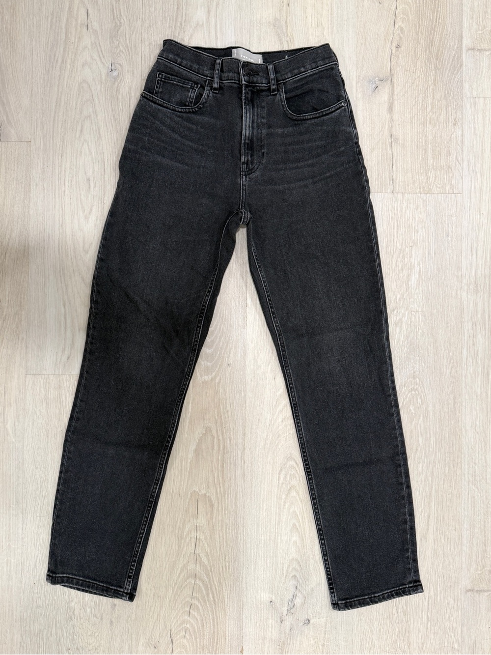 Everlane Cheeky Mid-rise Black Jeans